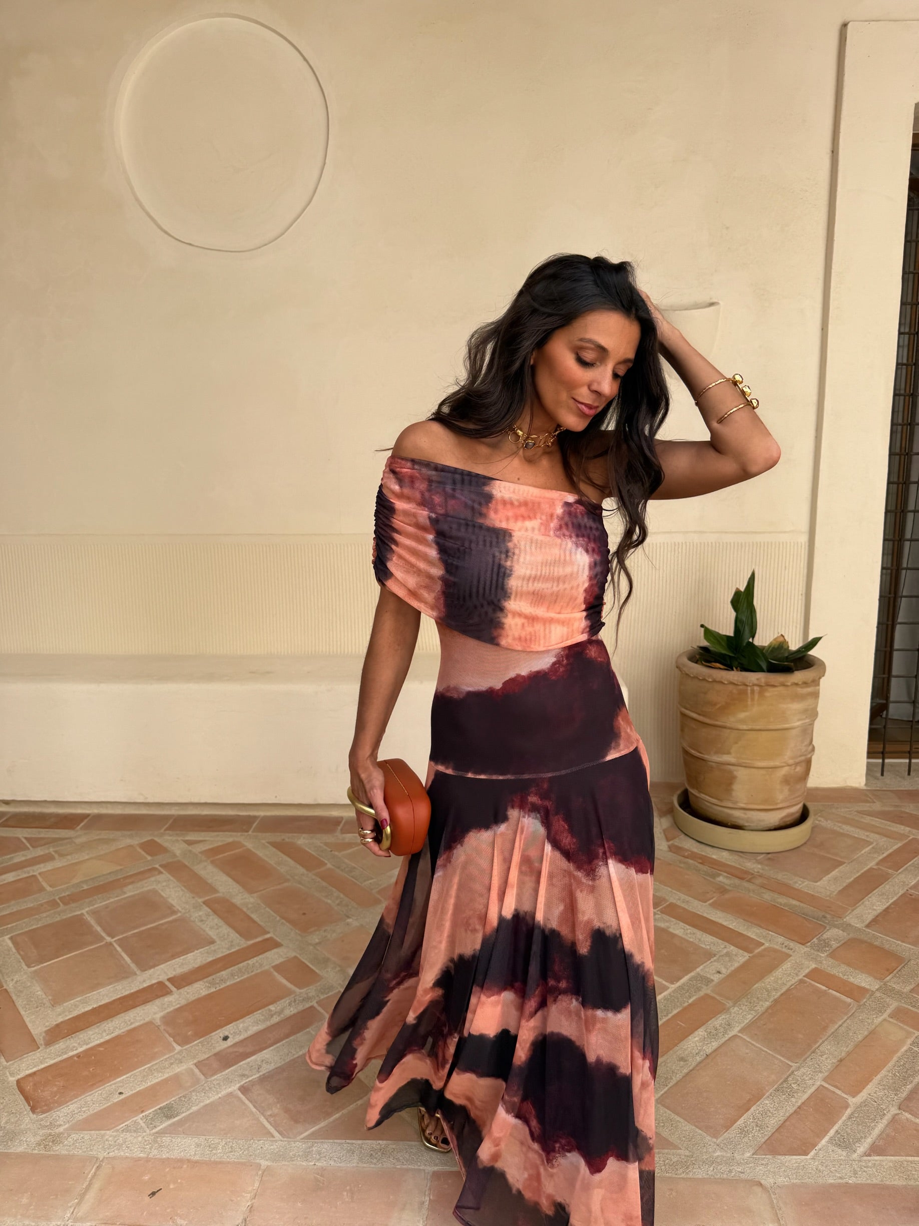 Vestido de Toledo con estampado en naranja y marrón